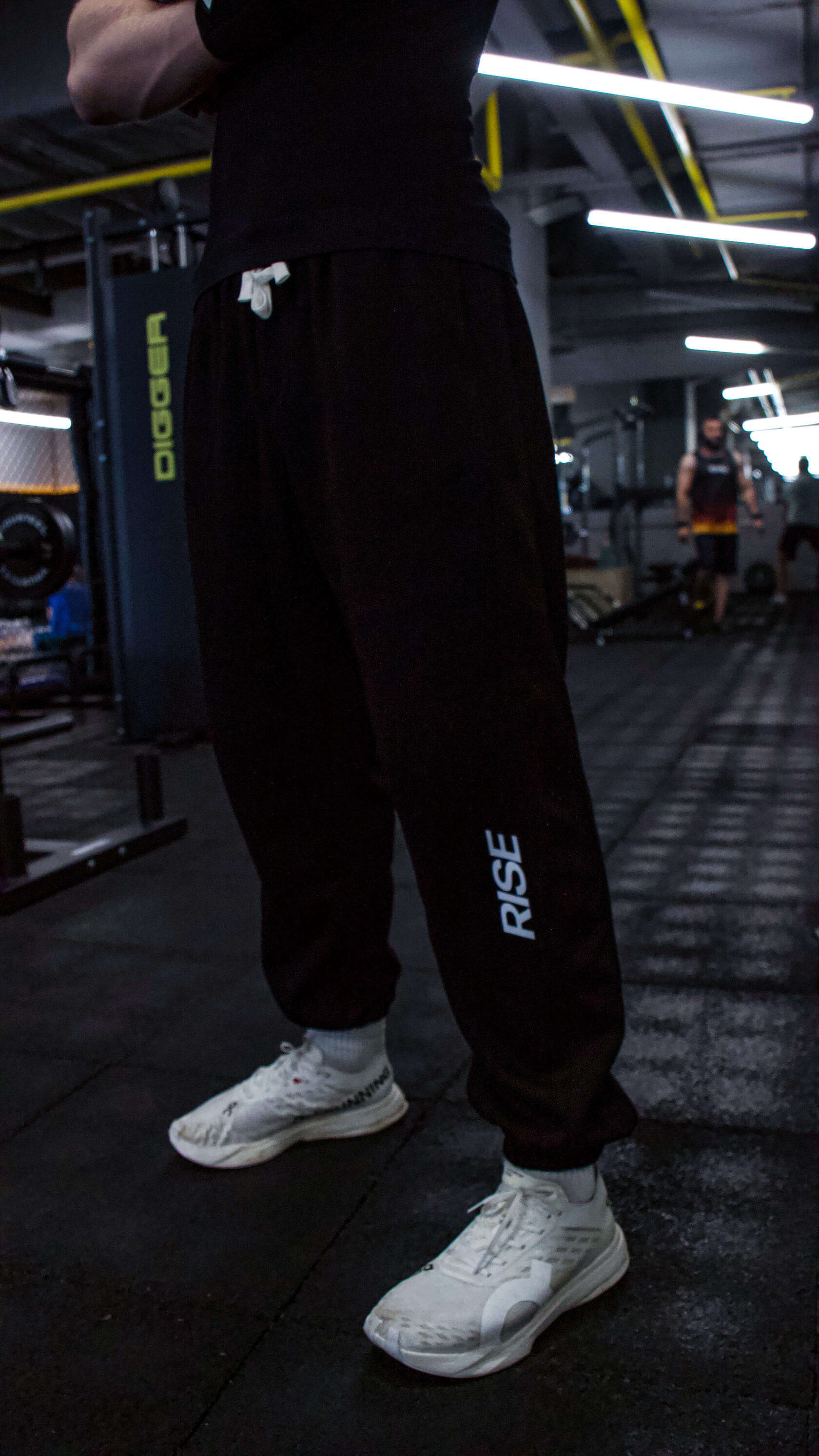 Черные штаны Rise мужские для зала и улицы