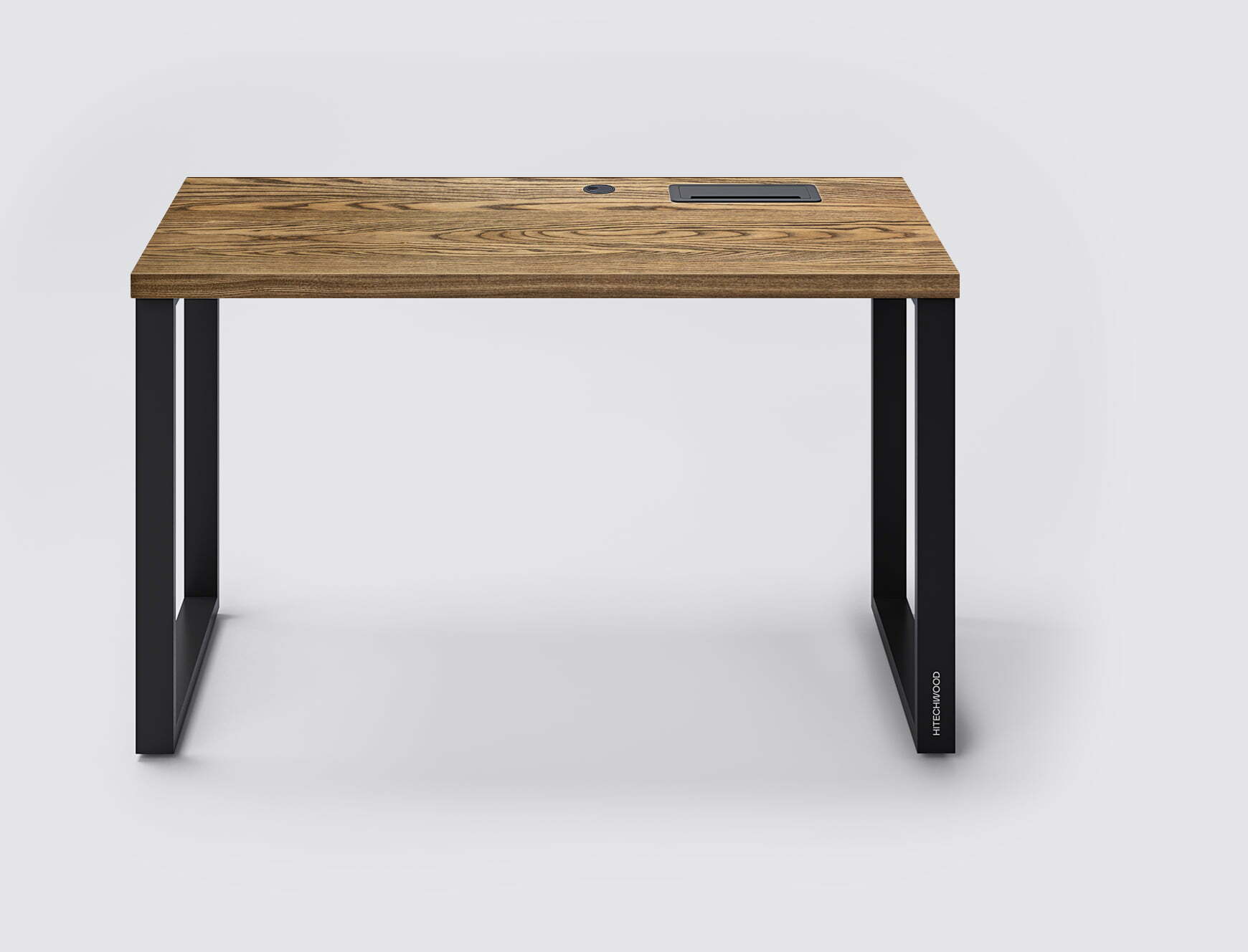 Закрытый стол Workstation из массива дерева