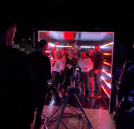 Неоновый туннель