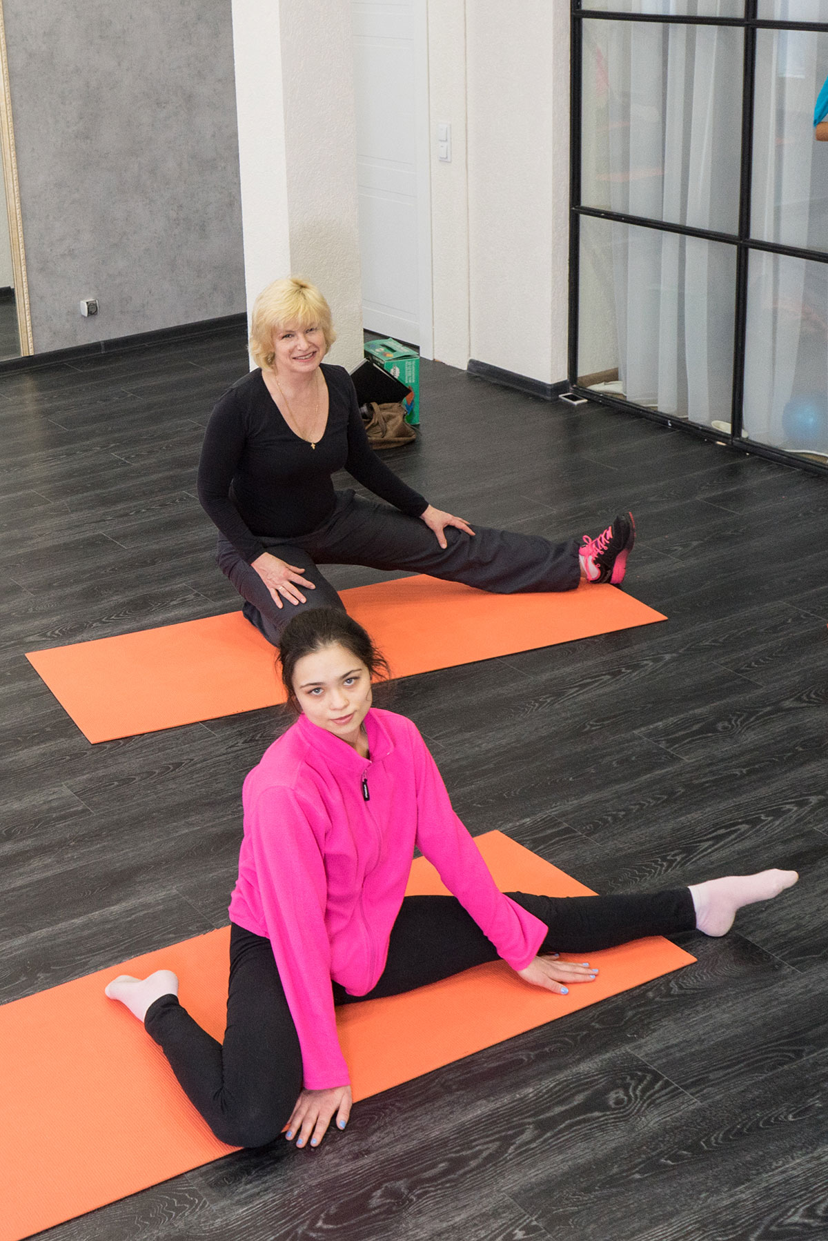 Студия шпагата - стретчинг для взрослых, растяжка в СПб