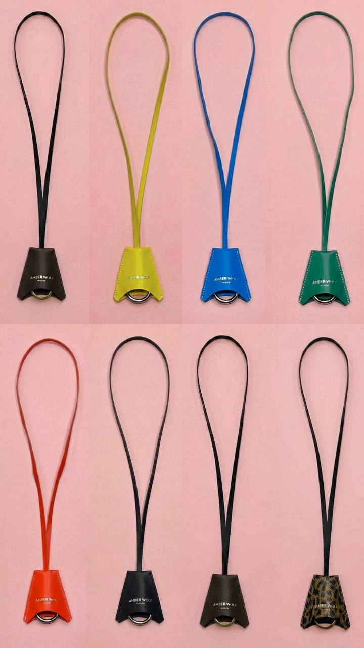 Подвеска для очков — изысканный подарок девушке на 14 февраля