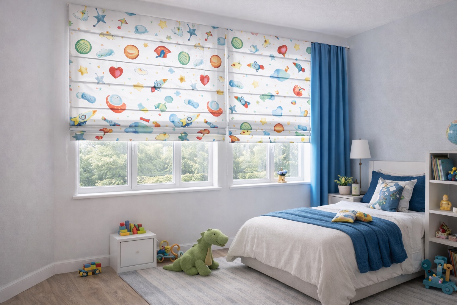 Шторы в детскую, римские, спокойная композиция