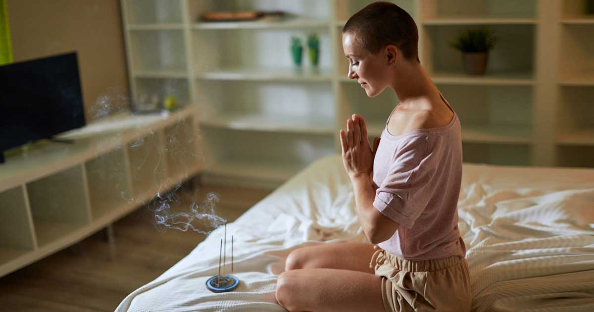 How to Meditate for Anxiety and to Help Sleep 6 Tips