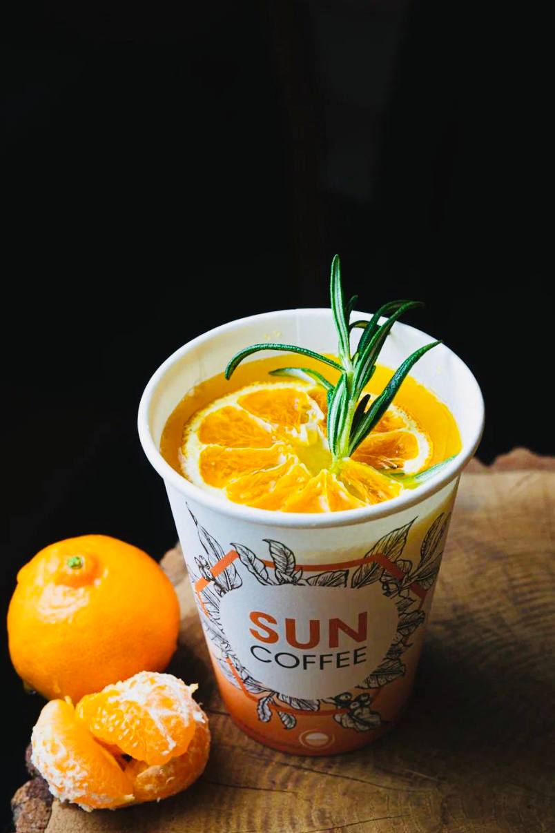 Рабочая стойка и кофемашина