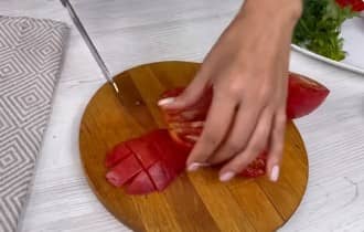 Приготовление шакшуки с болгарским перцем и помидорами: шаг 8