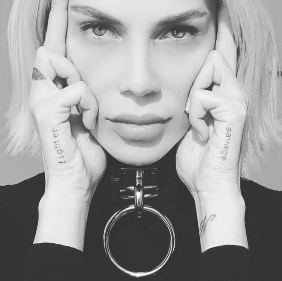 Эсги Синар — фото из архива VivoTattoo