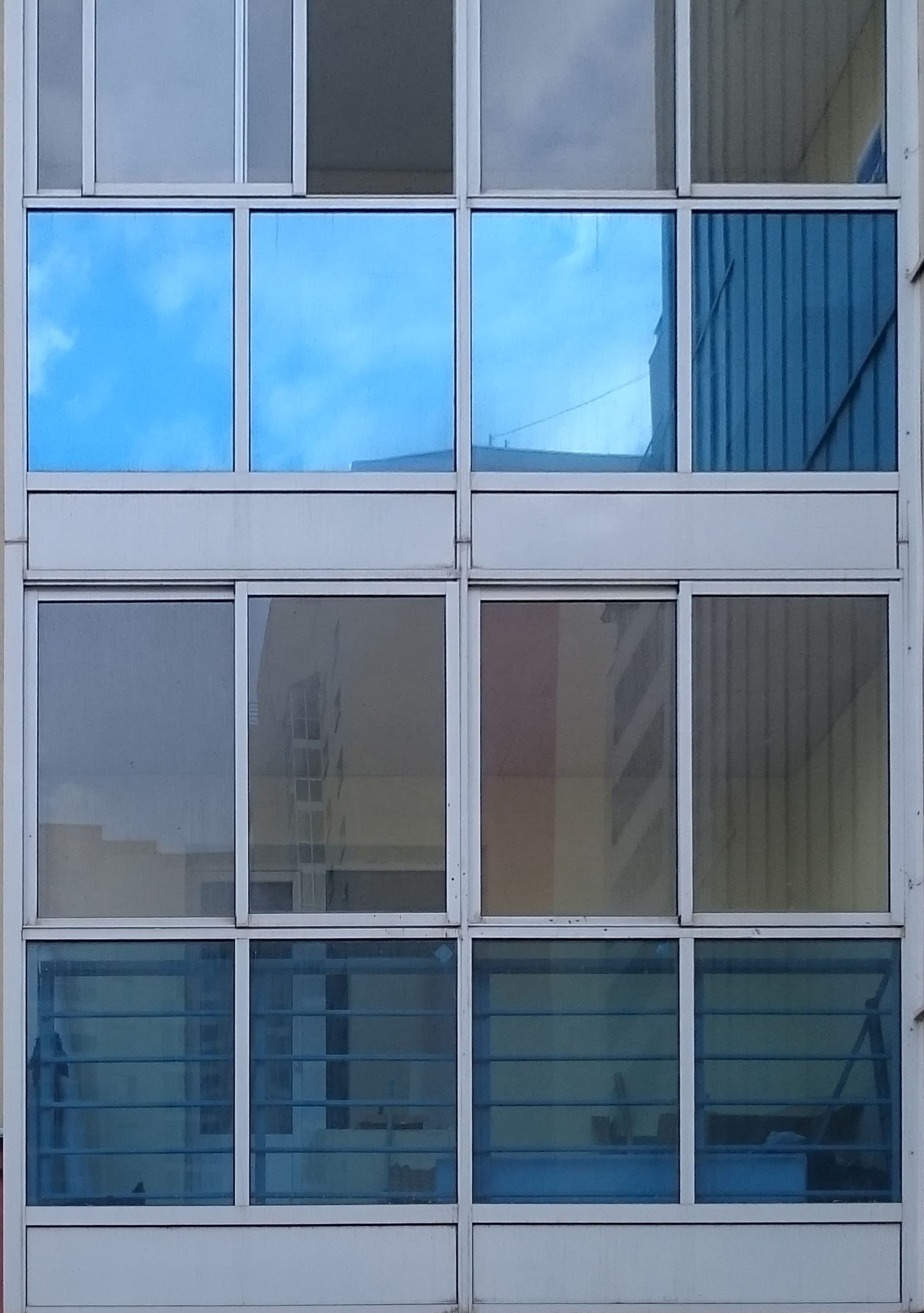 Тонировка окон в Новосибирске