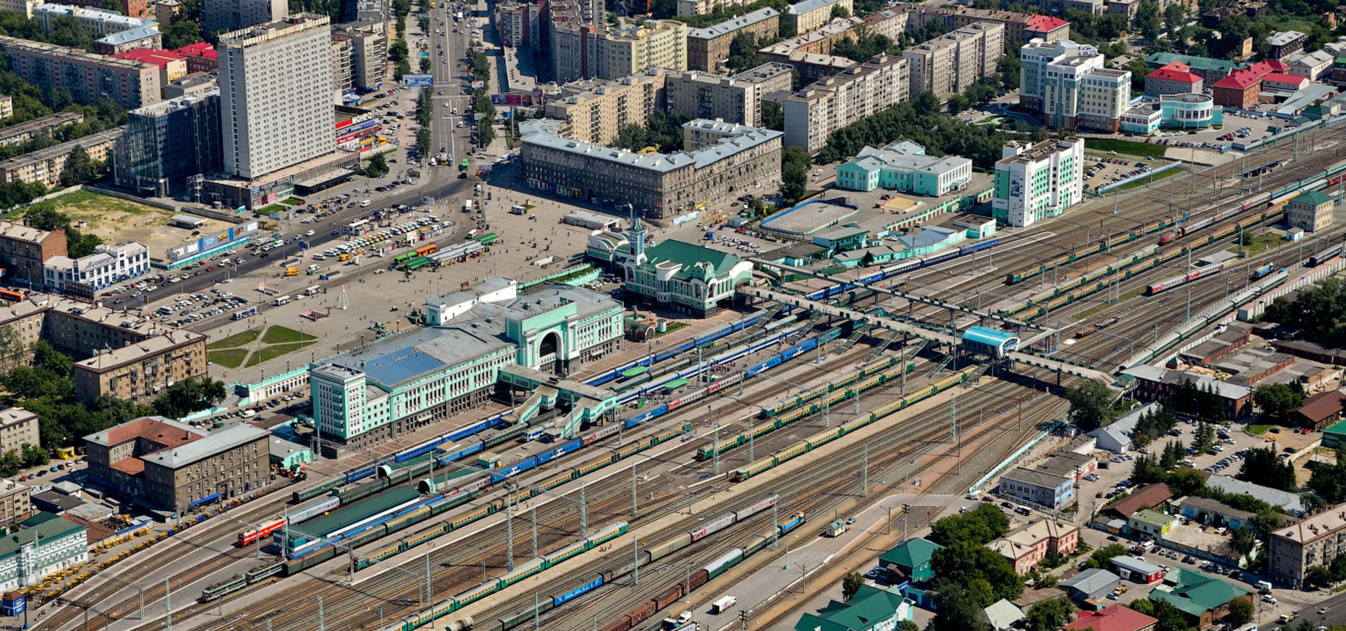 Новосибирск пд. Новосибирск вокзал вид сверху. Новосибирск главный станция вид сверху. Станция Инская Новосибирск. Станция Инская Новосибирск вокзал.