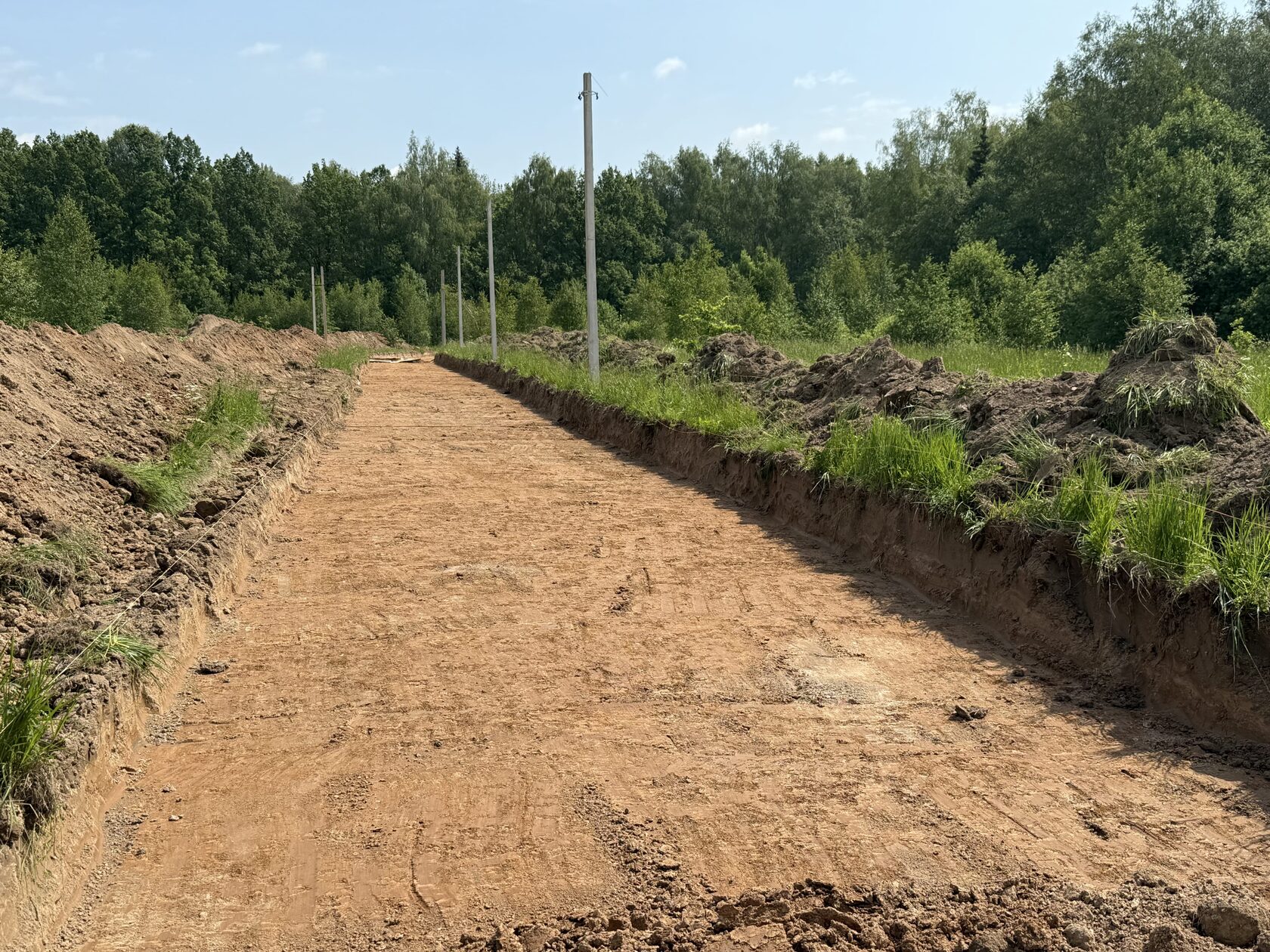 строительство дорог (в посёлке/в КП 