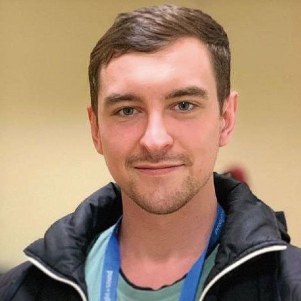 Константин Акимов