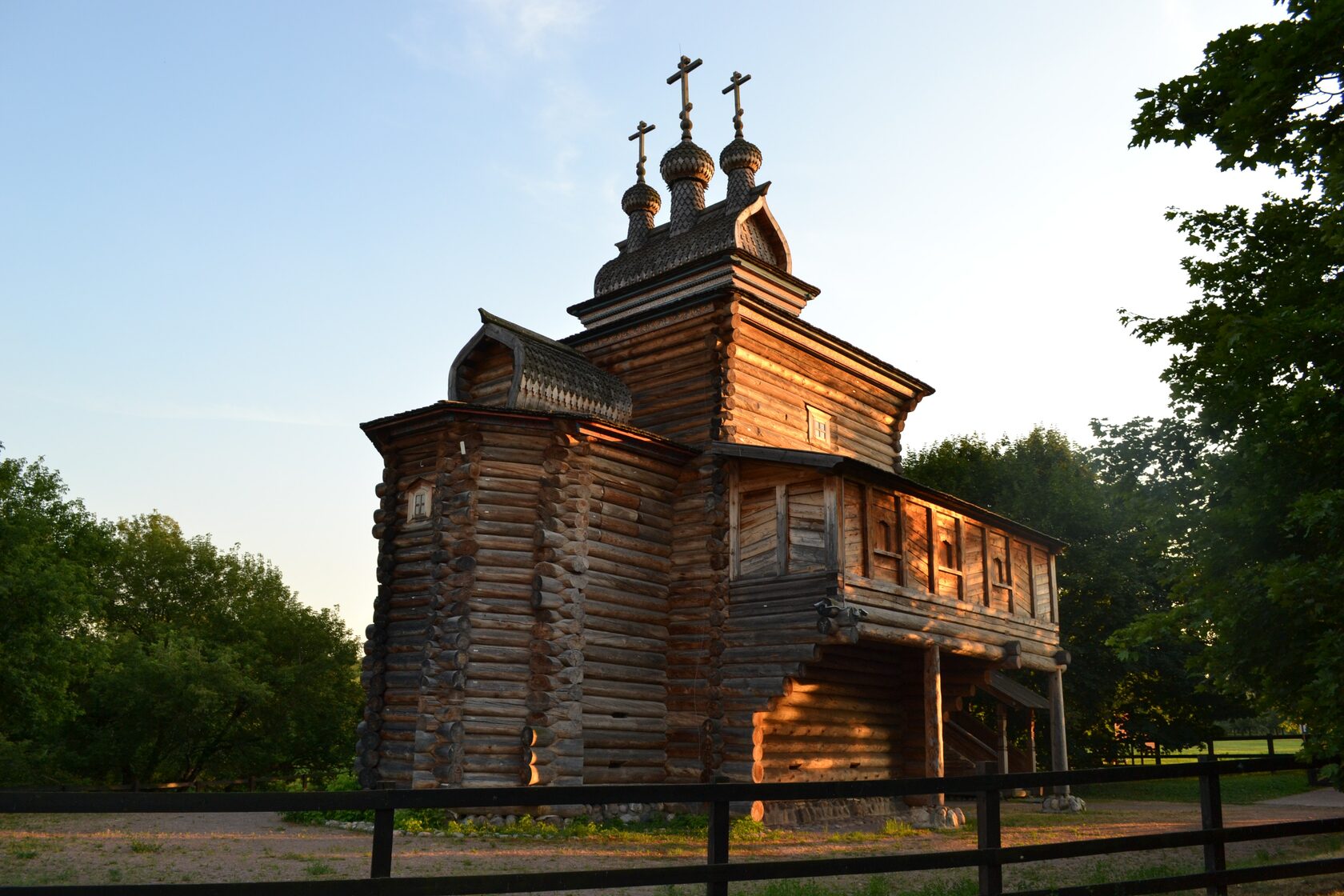 Деревянная Церковь Георгия Победоносца в Коломенском 