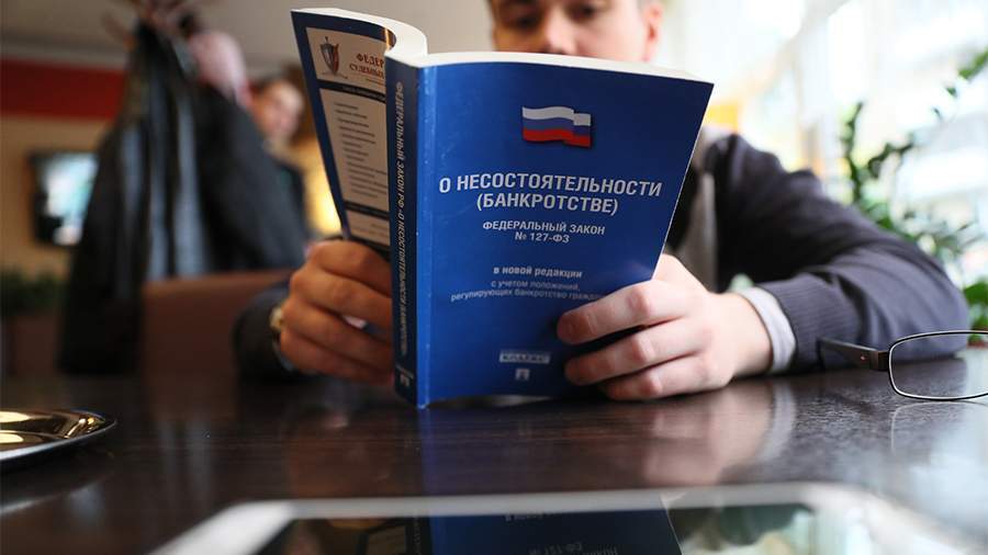 Самостоятельное банкротство физических лиц 2025: почему это рискованный путь?