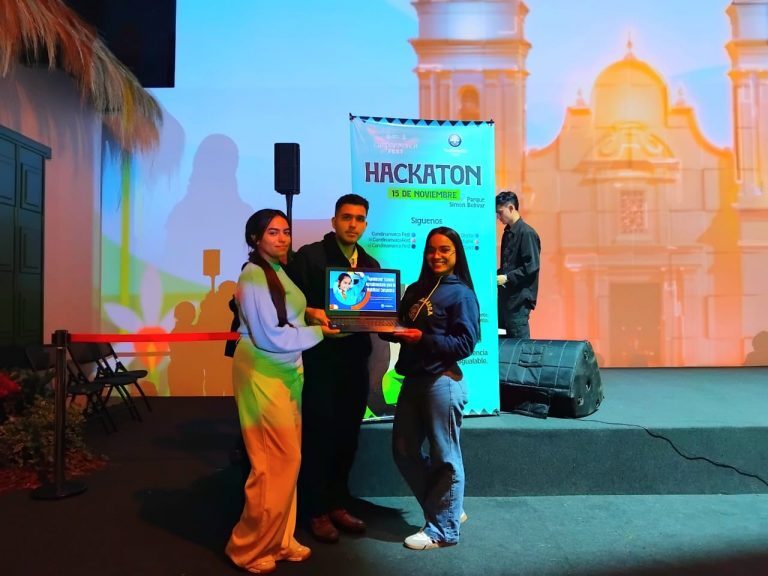 Estudiantes de UNIAGRARIA obtuvieron el segundo lugar en la Hackatón Digital del Cundinamarca FEST con una propuesta de turismo sostenible