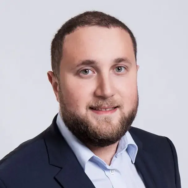 Артур Мазлоев