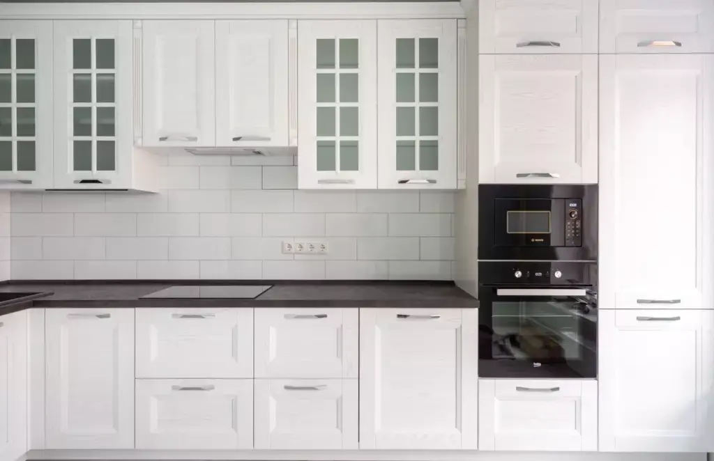 Кухня Кантри МДФ эмаль от дизайнера на заказ