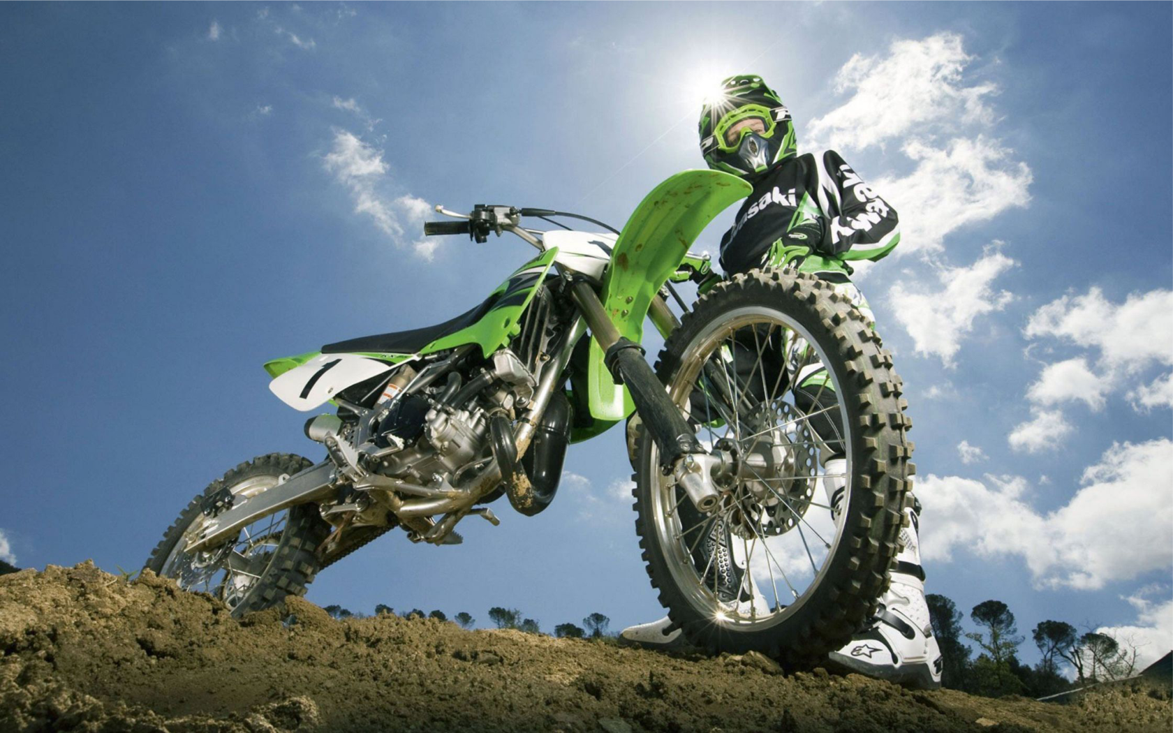 Регули мото. Кавасаки эндуро. Kawasaki kx85-i. Горный мотоцикл Кавасаки. Kawasaki KX 85 2009.