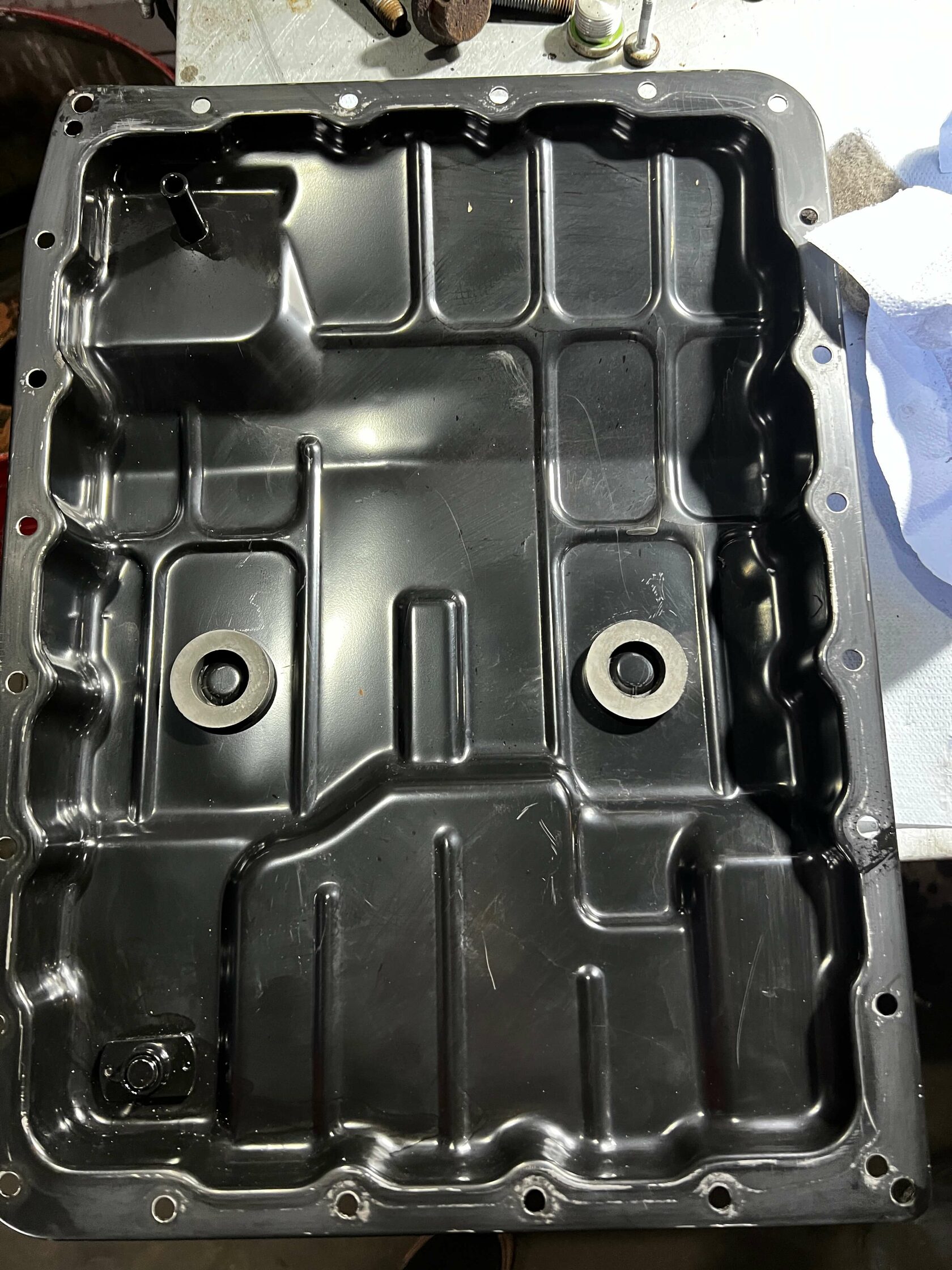 Чистый поддон и магниты АКПП