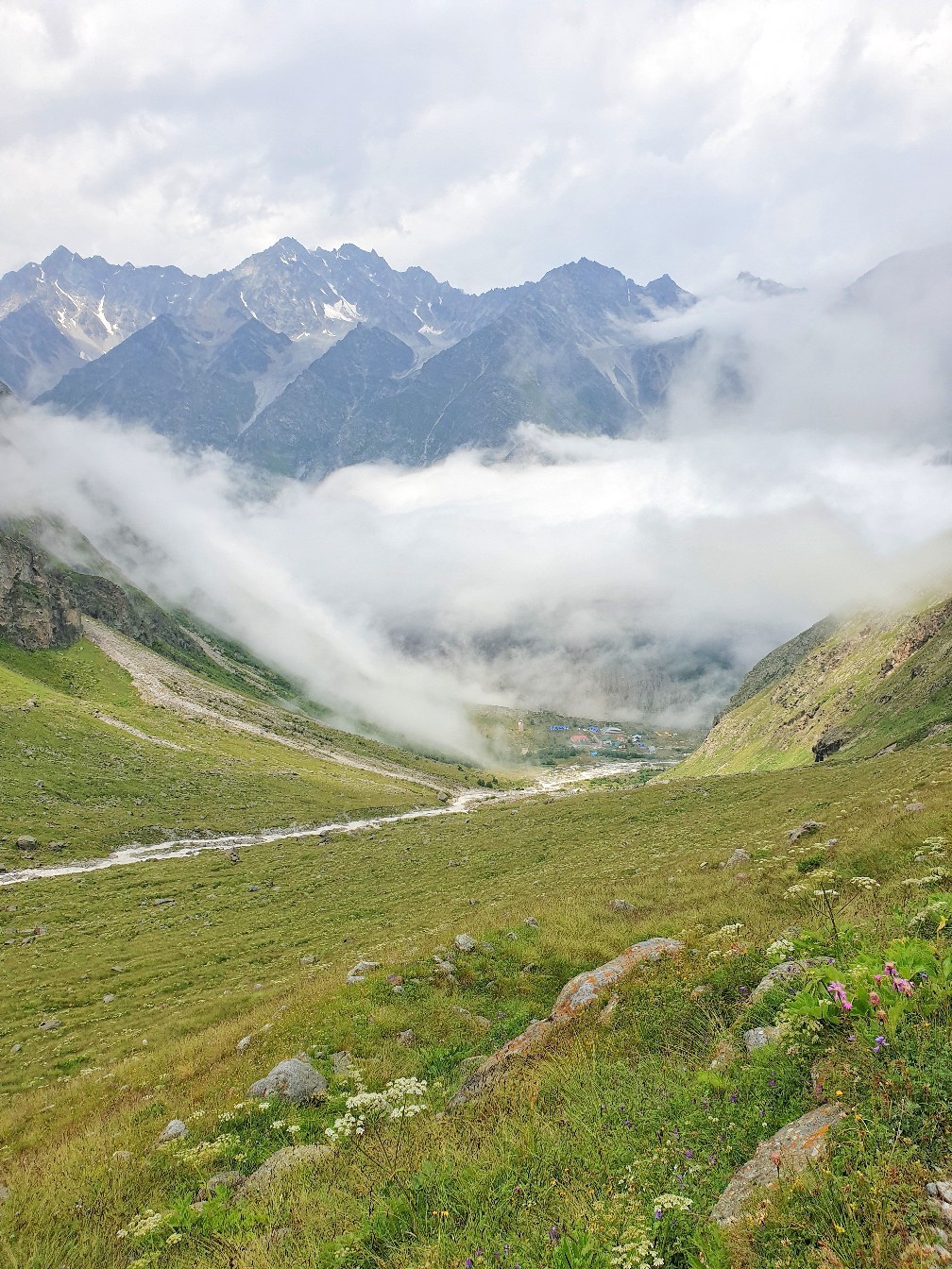 Село безенги фото