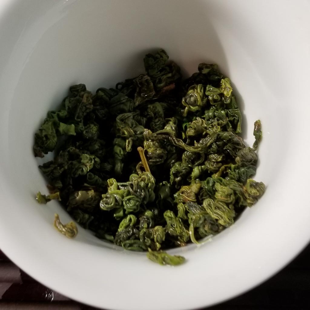 Unfurled green leaves after brewing