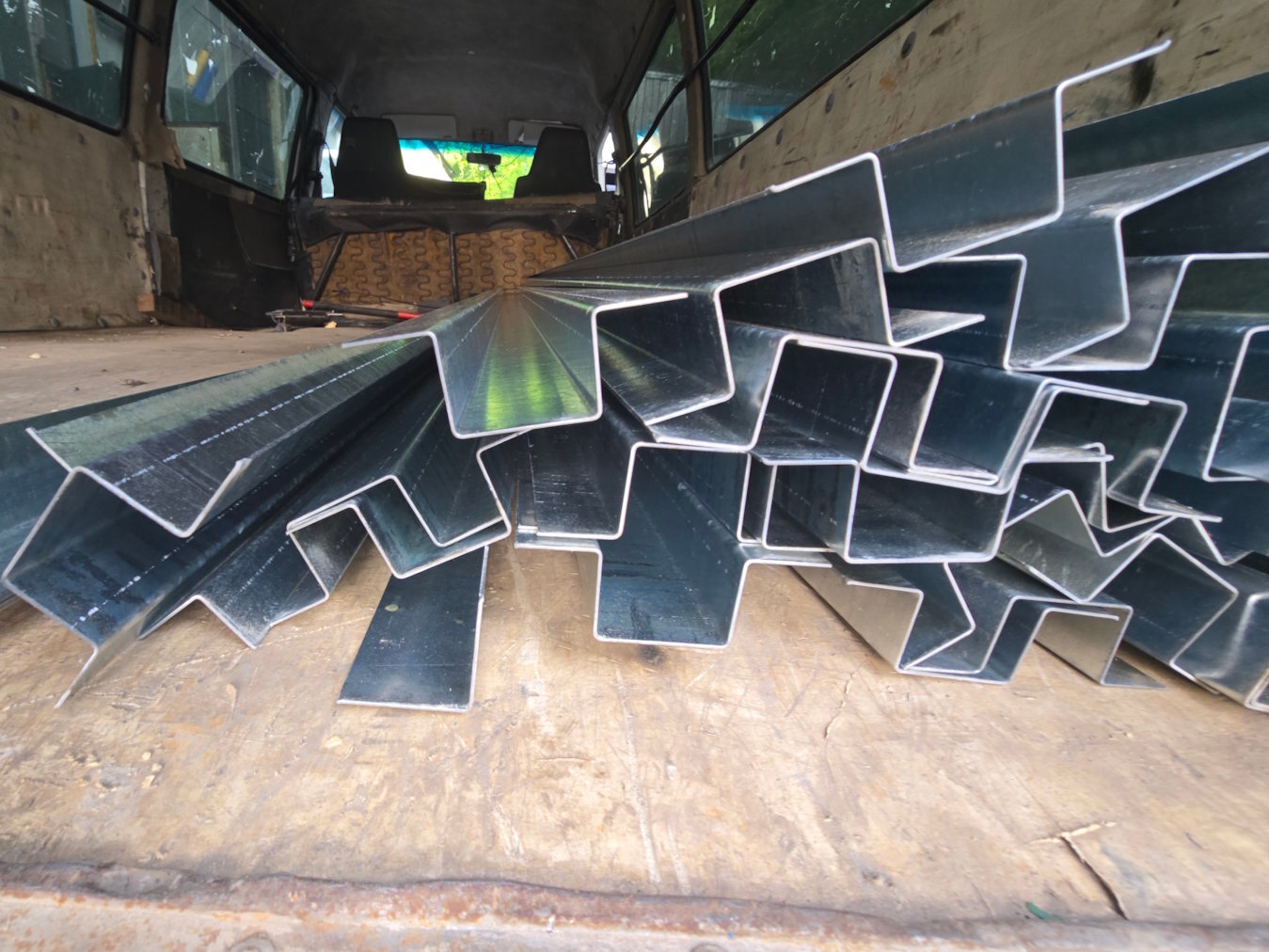 Изготовление несущего профиля для фасада