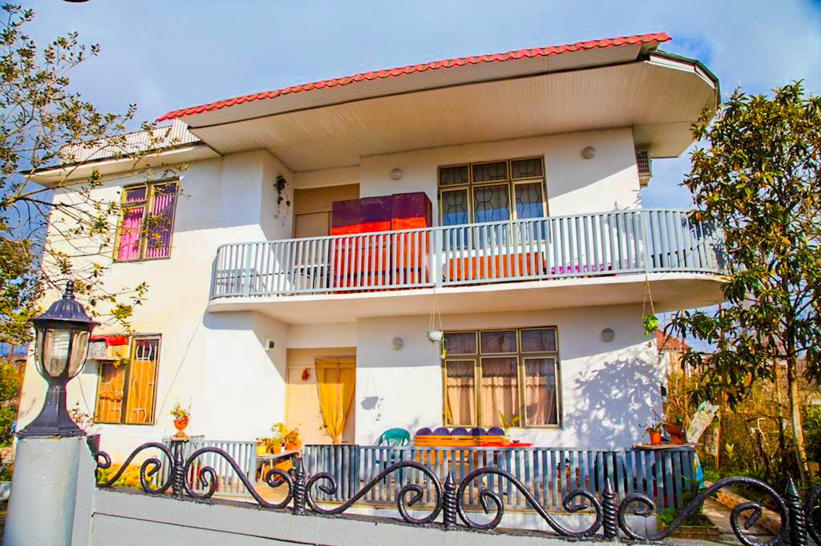 Сухум абхазия ул адлейба,98. Снять дом в сухуми абхазия. Сельский дом абхазия. Приморская, 13 корпус. Гостевой дом siella г.