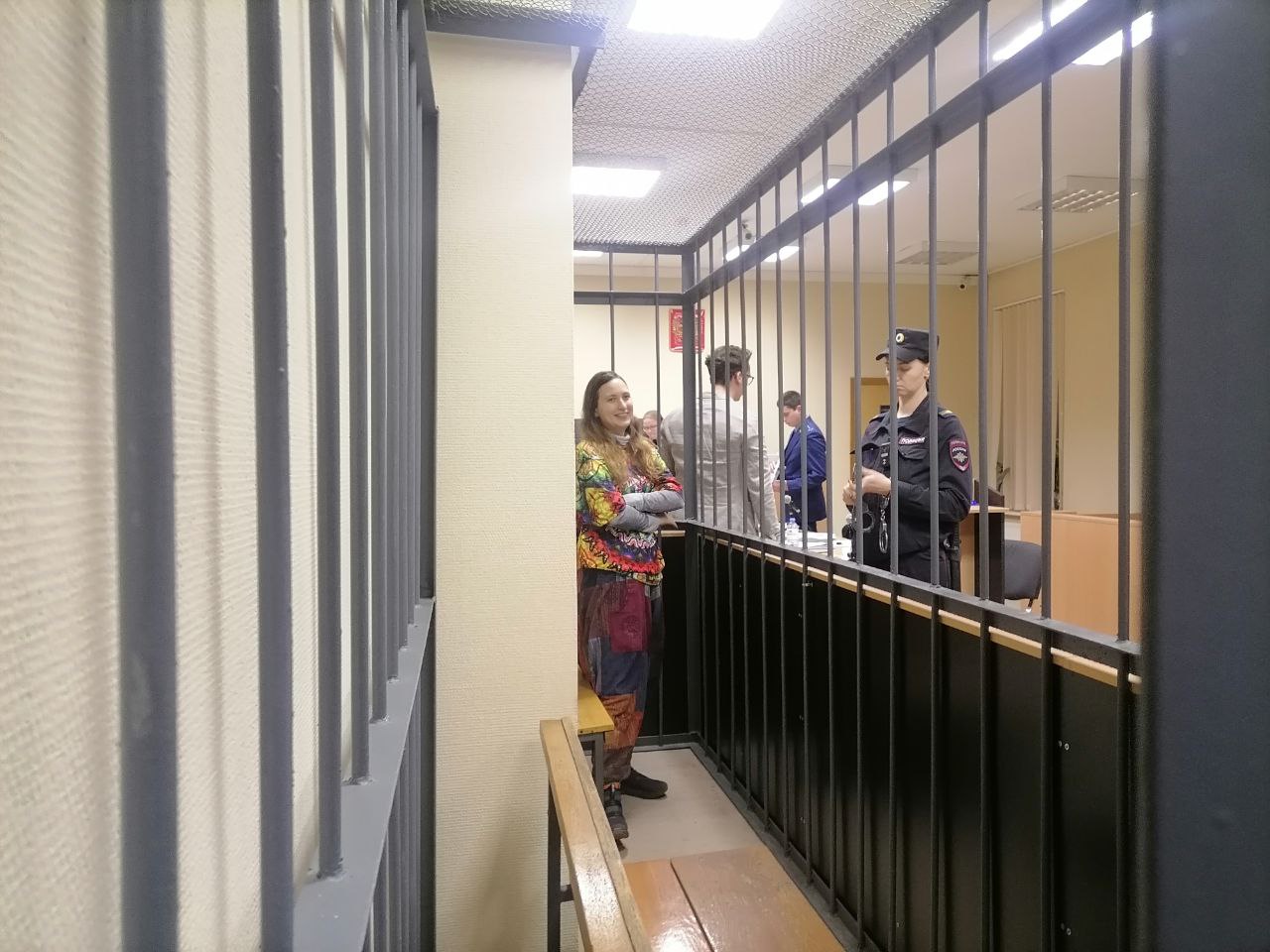 На время долгих судебных заседаний Скочиленко не позволяют брать с собой воду. Фото: Елена Михина / MR7