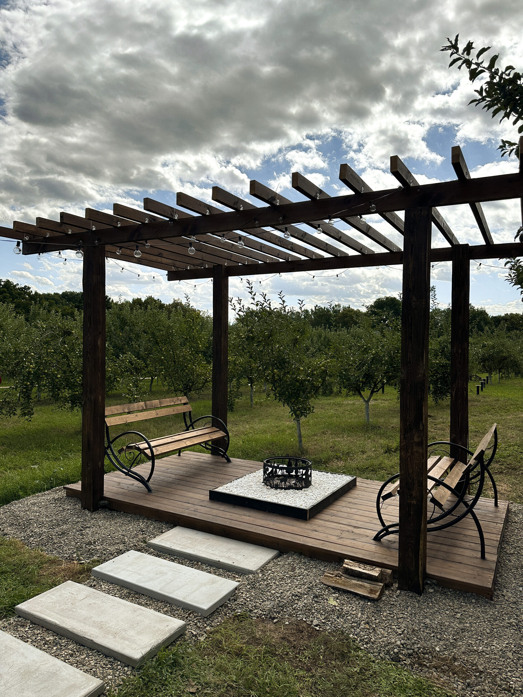 Apparadise glamping spa. Apparadise Краснодарский край глэмпинг.