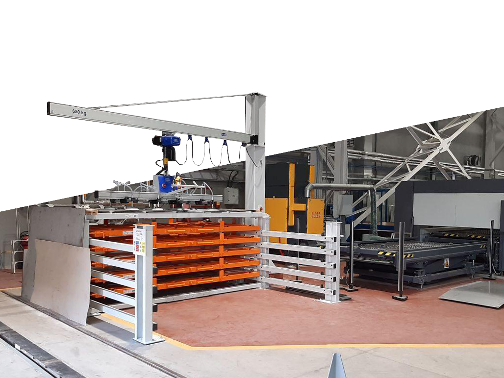 Rollout rack for sheet metal RAXMET