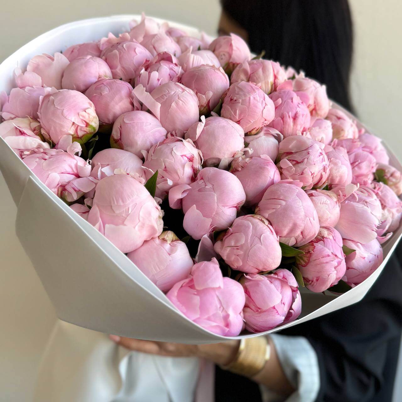 купить пионы розовые 51шт в москве