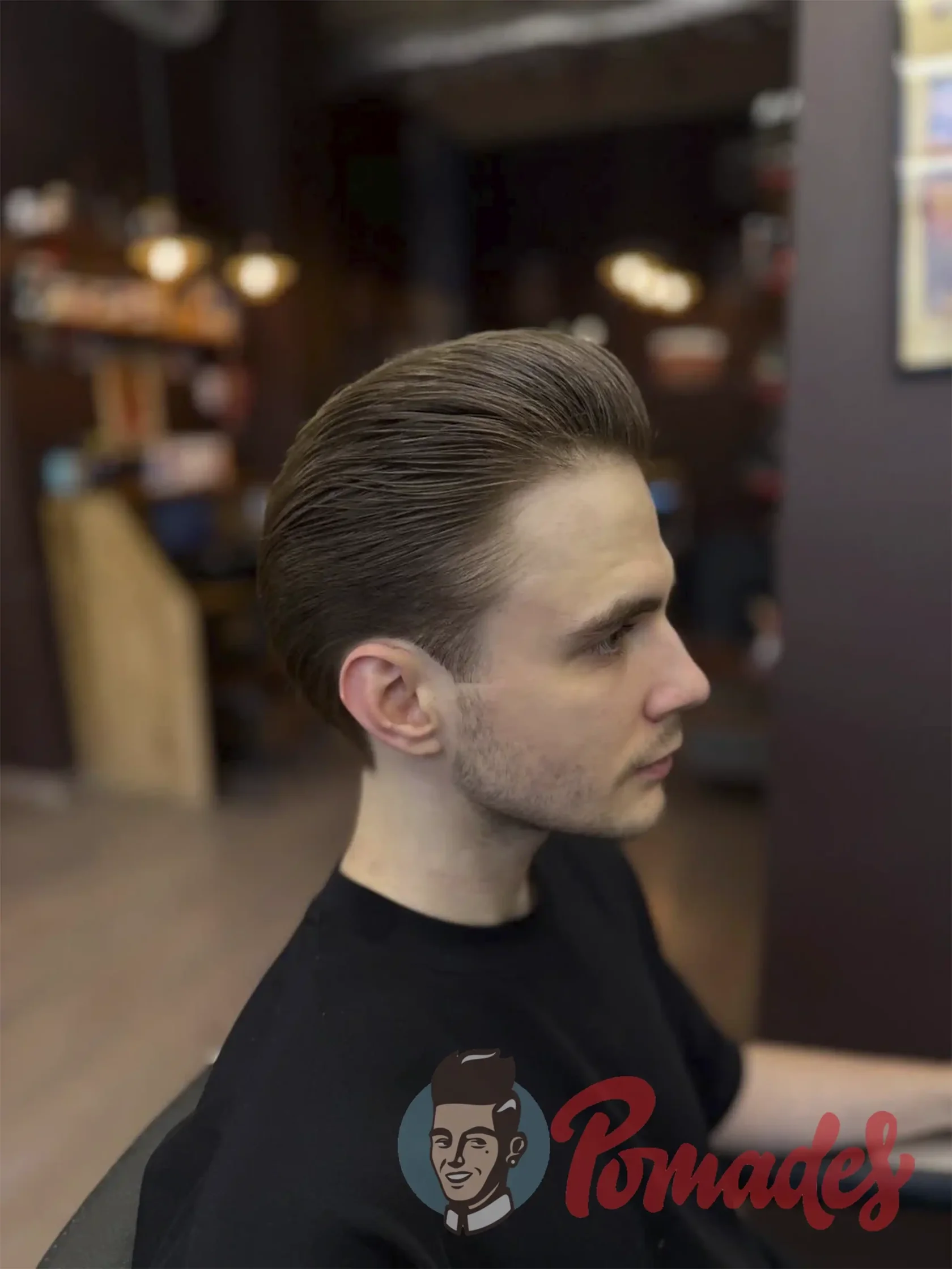 Мужская стрижка в барбершопе Pomades Верхние Лихоборы, Классическая стрижка