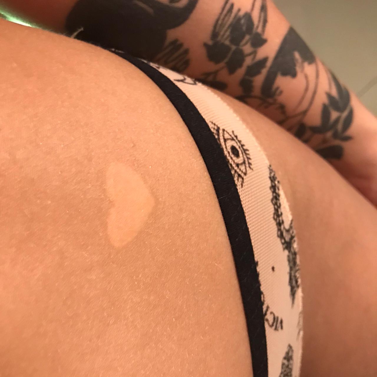 Девушка в солярии