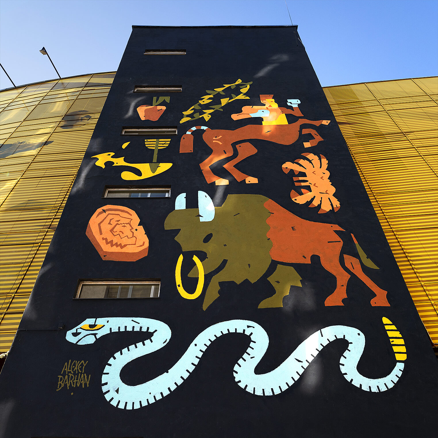 Росписи в Екатеринбурге на фестивале Стенографиия. Муралы авторства Алексея Бархана.