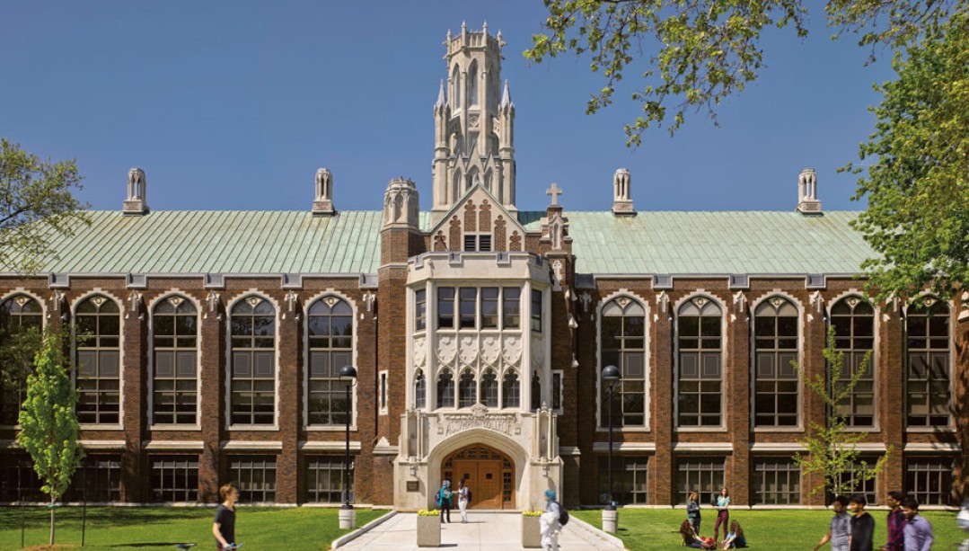 Колледжи в канаде