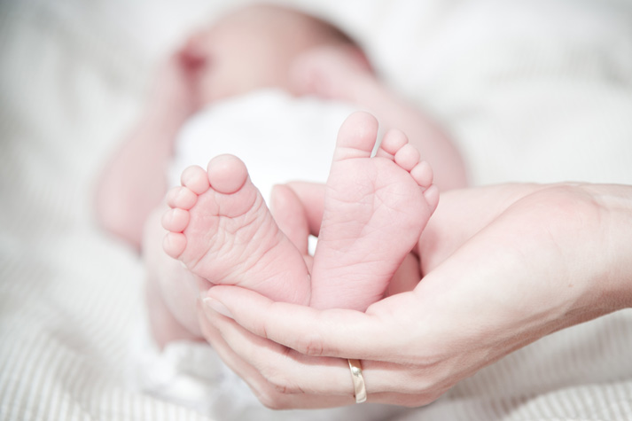 Моторное развитие ребенка первые три месяца