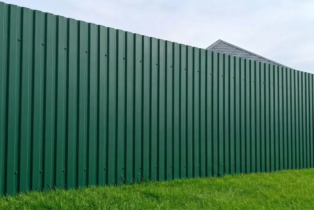 Забор из профнастила на Участок