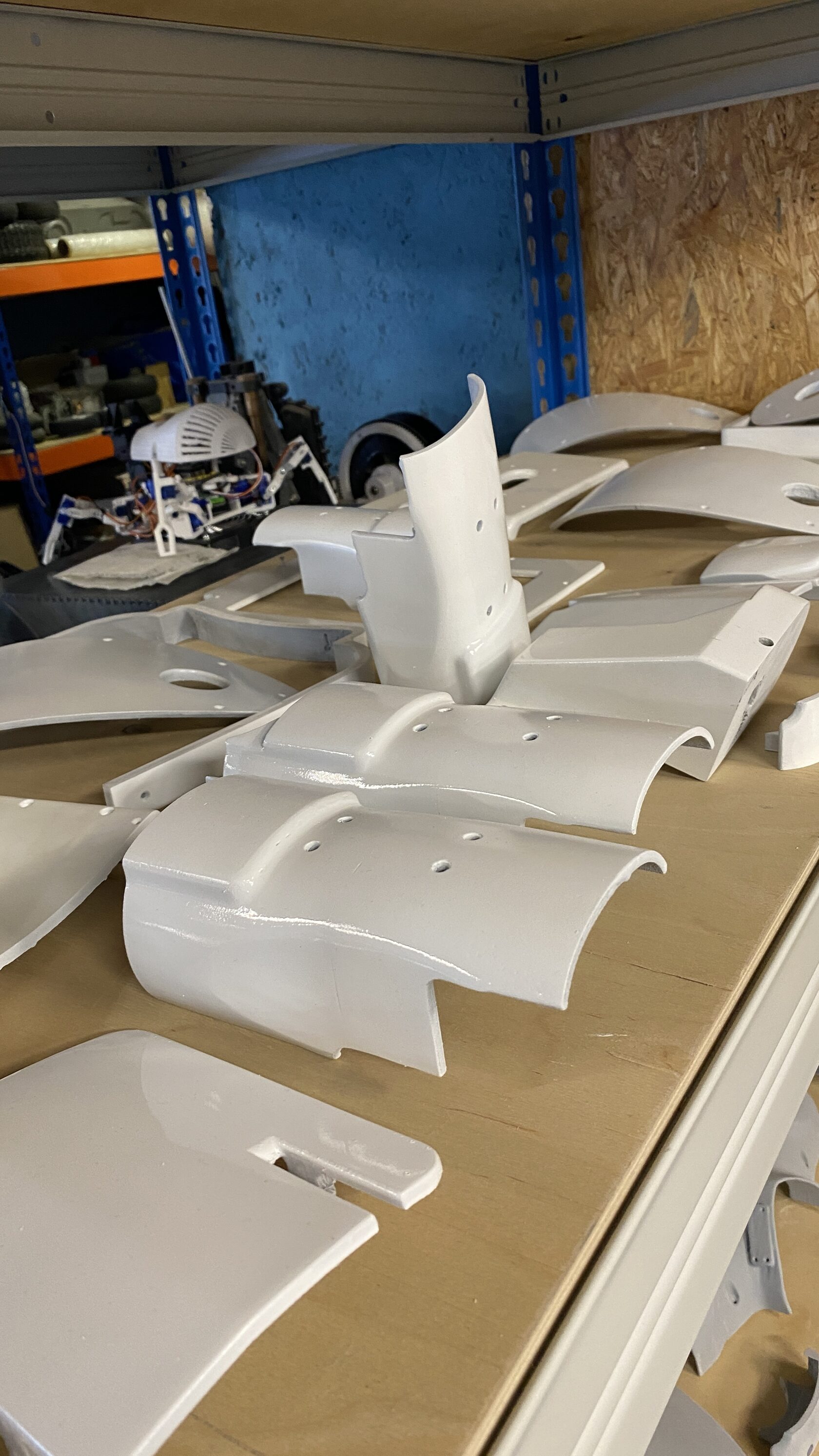 изготовление сервисных роботов