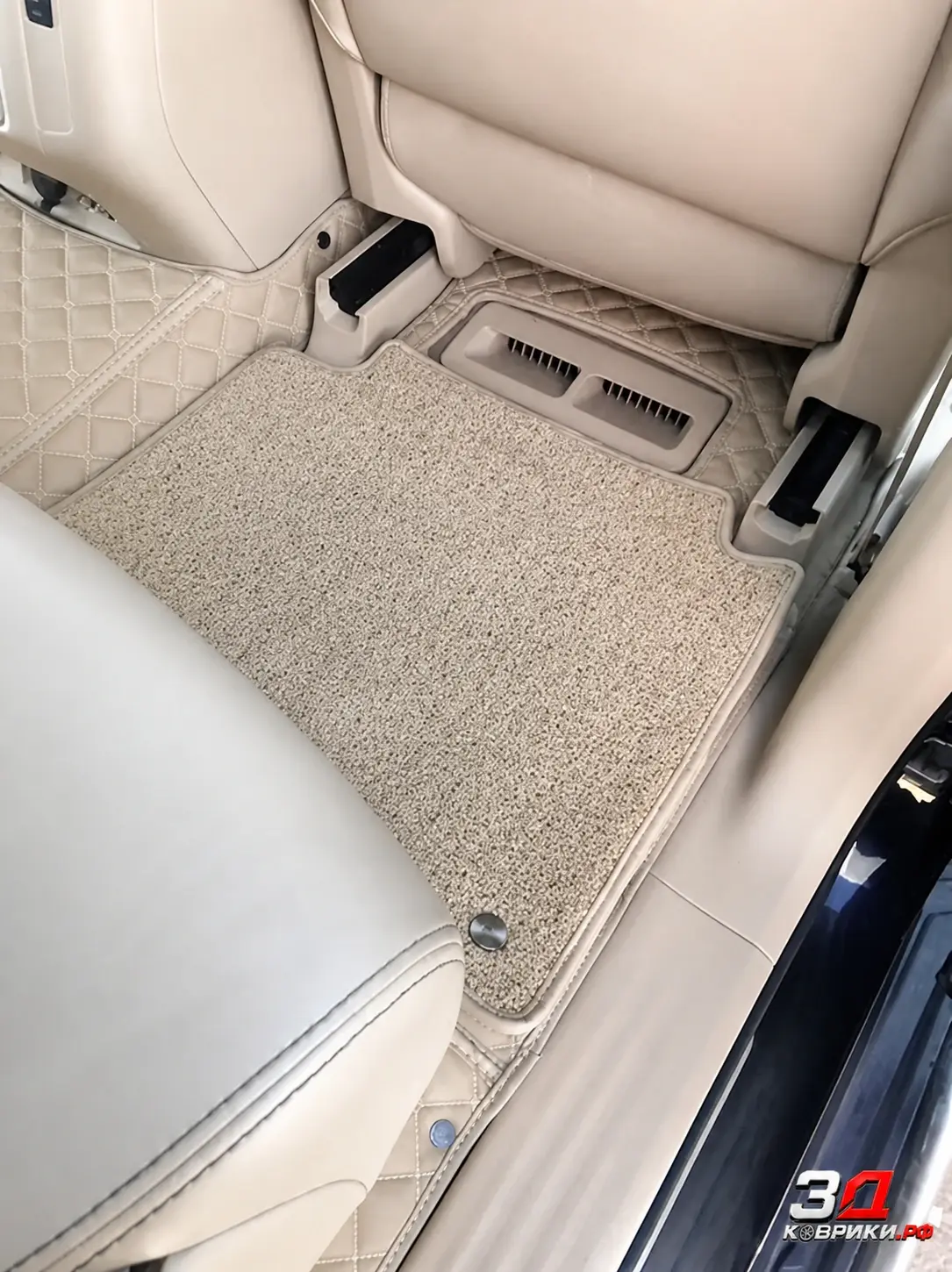 3D коврики Infiniti QX56