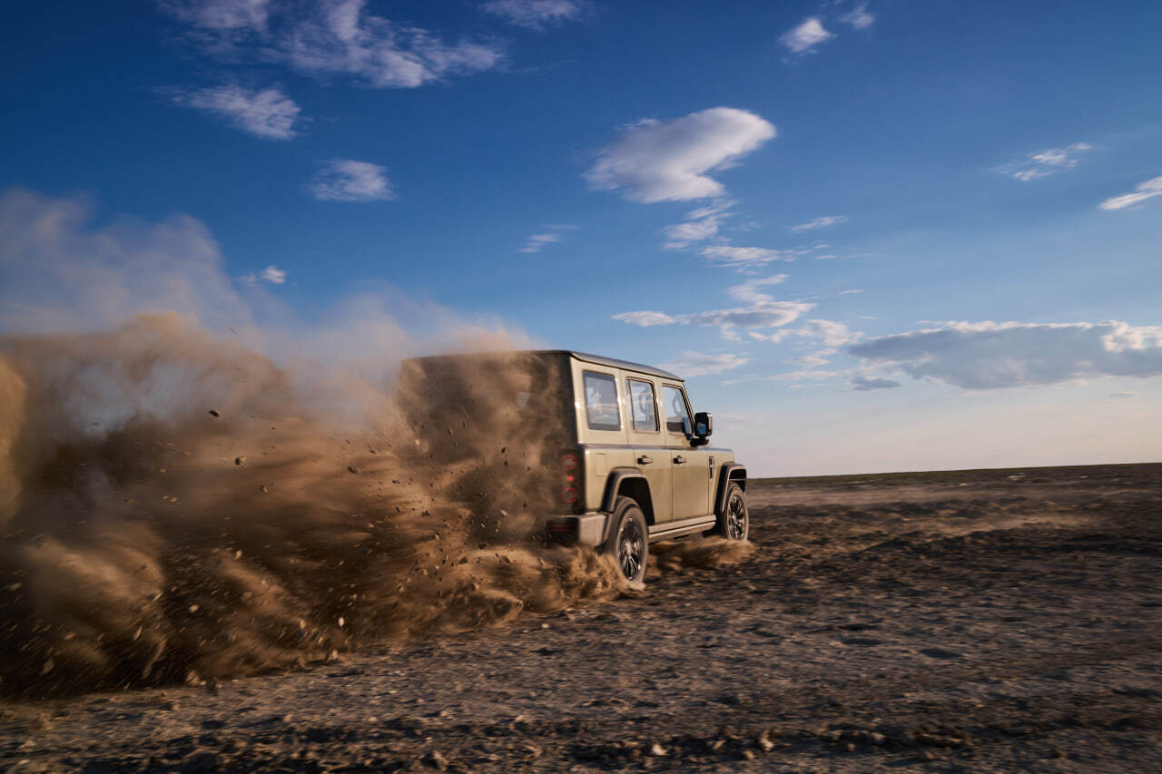 212 T01 Adventurer RUS в движении по рыхлому грунту