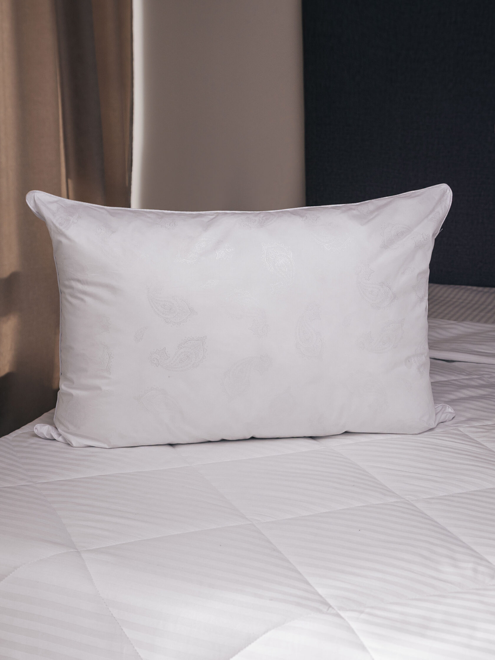 Подушки 50х70 с гипоаллергенным наполнителем для поддержки шеи