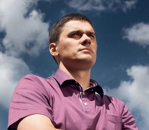 aleksandr-popov-myrtha-pools-6