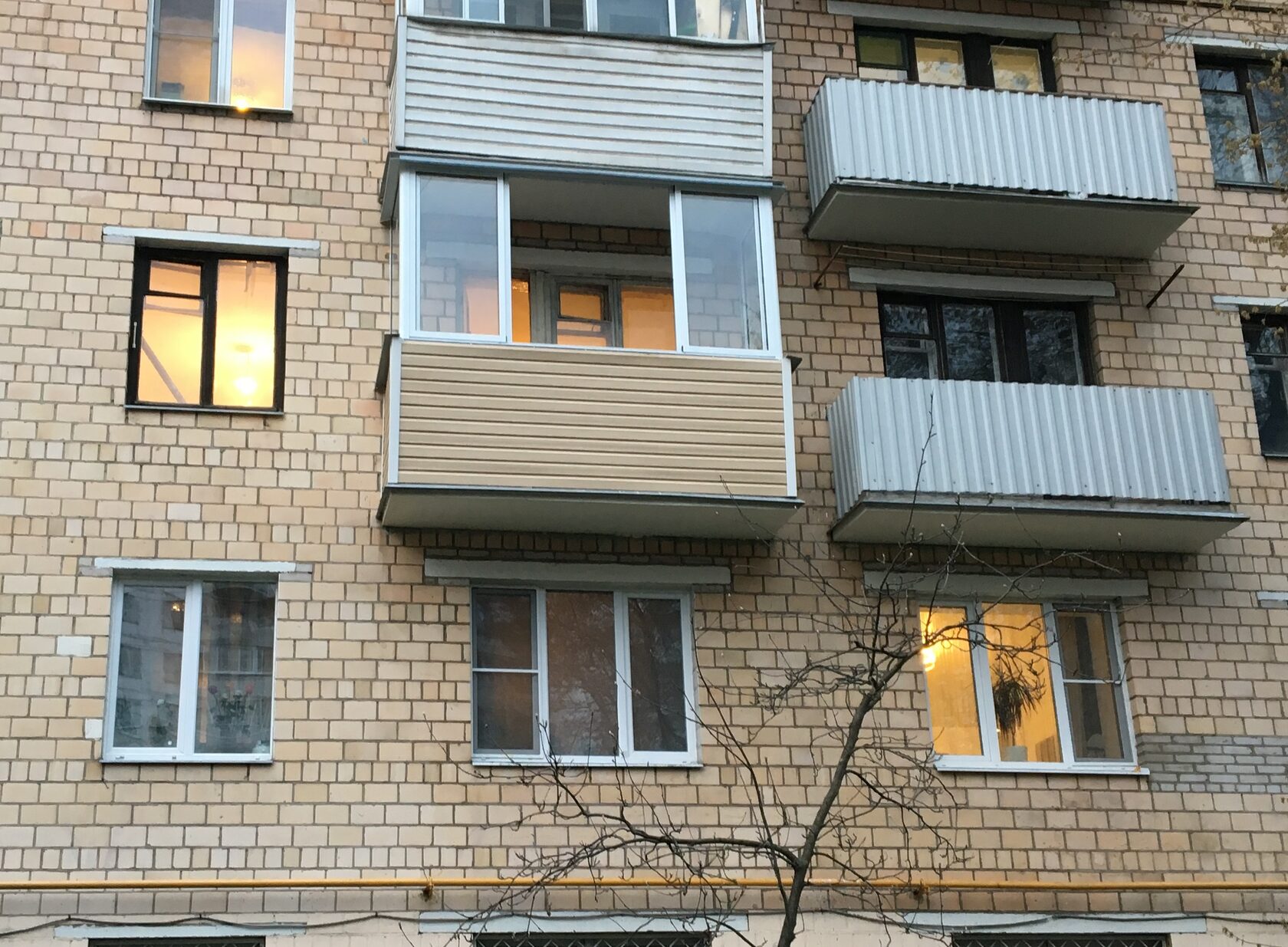 Отделка балкона