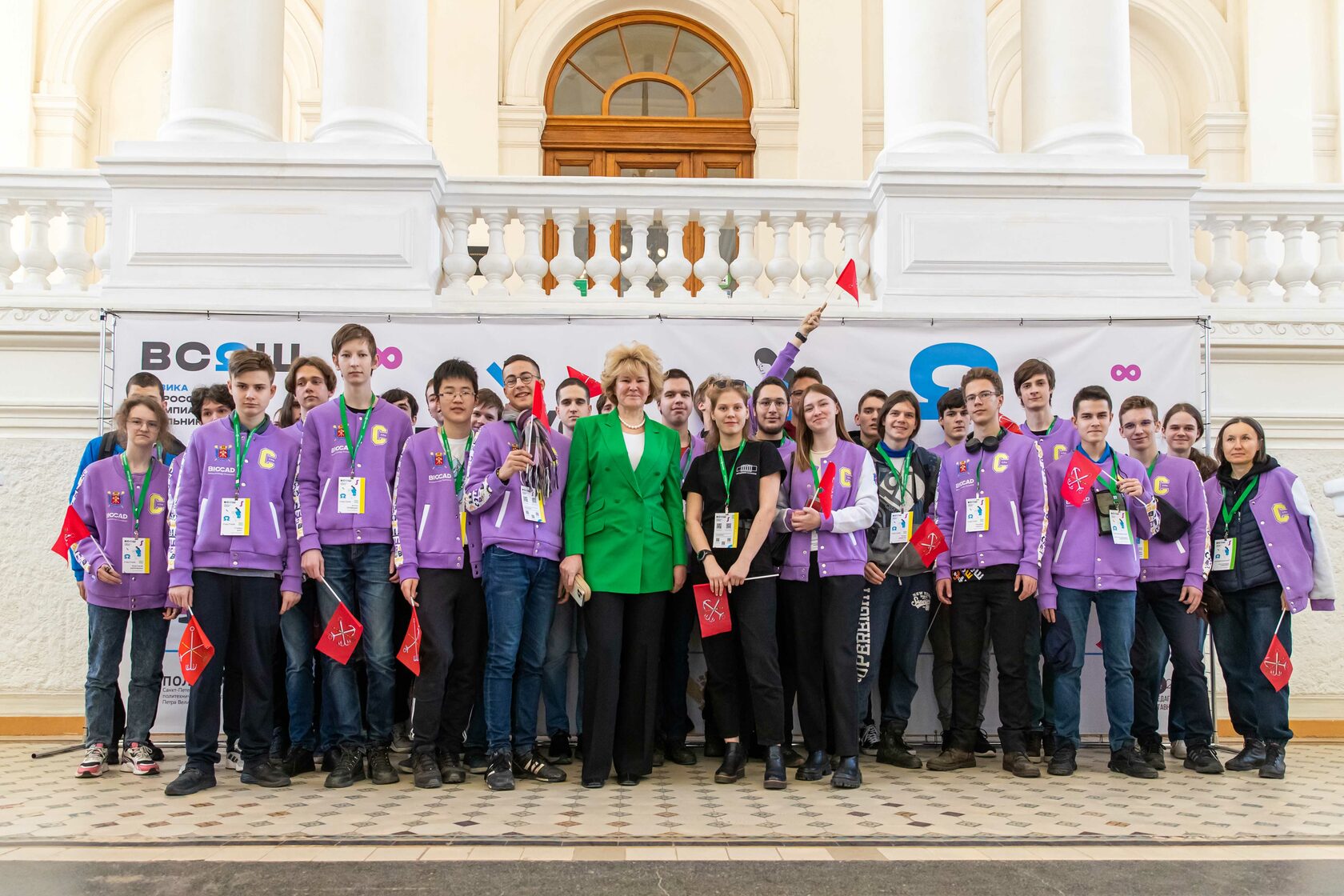 Официальные олимпиады санкт петербург. Волонтеры на школьных олимпиадах в Питере. Центр олимпиад СПБ.