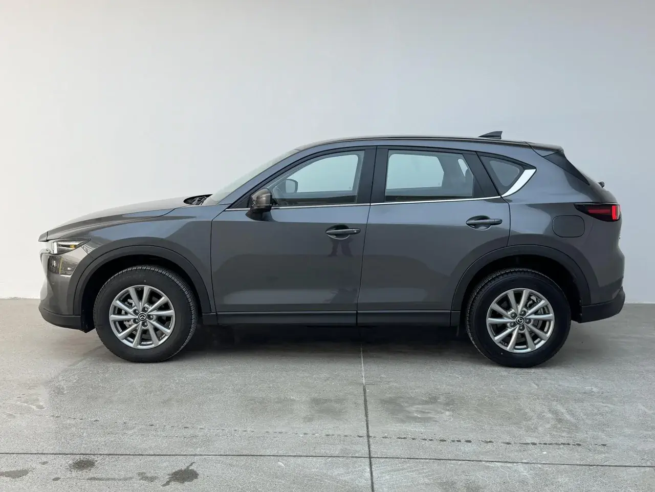 Mazda CX-5 — профиль кузова