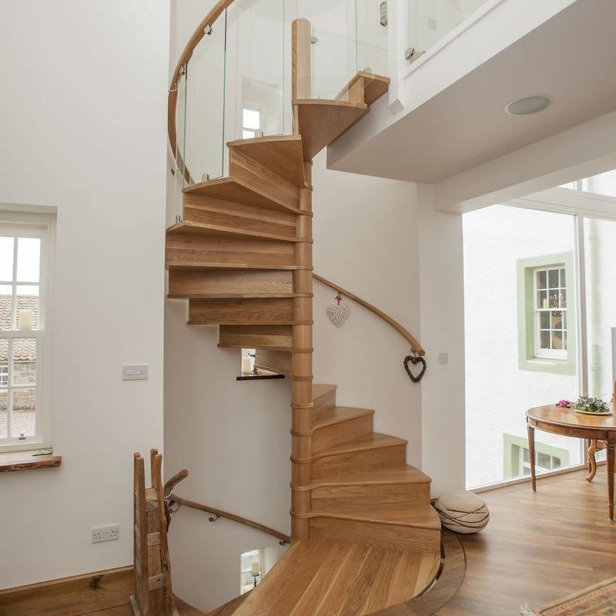 винтовые лестницы в доме фото