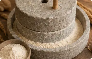 Каменные жернова мелют муку