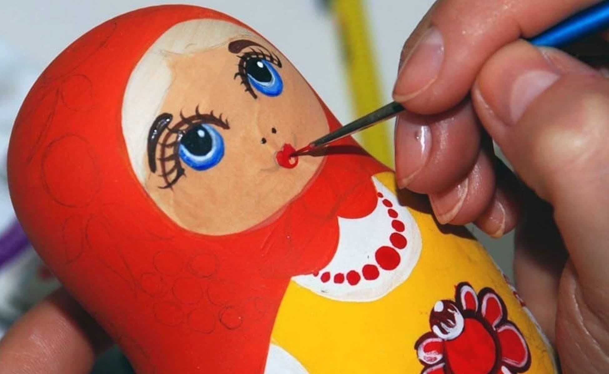 Роспись матрешек