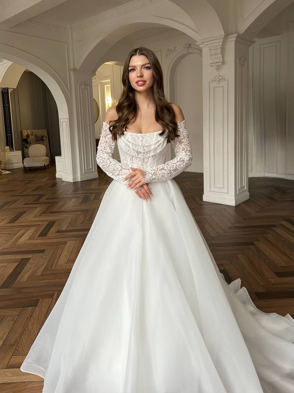 Свадебное платье кружевное Батайск прокат