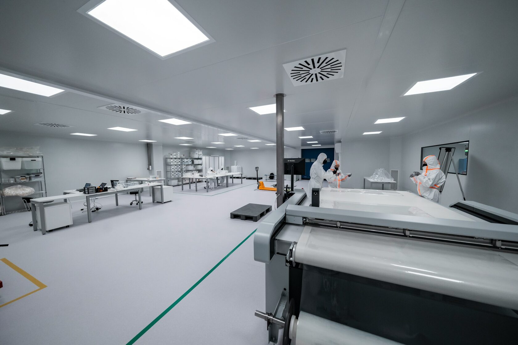 Planta de producción de intensificadores de imagen KATOD en Novosibirsk