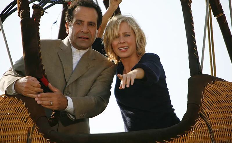 Кадр из этого хорошего сериала