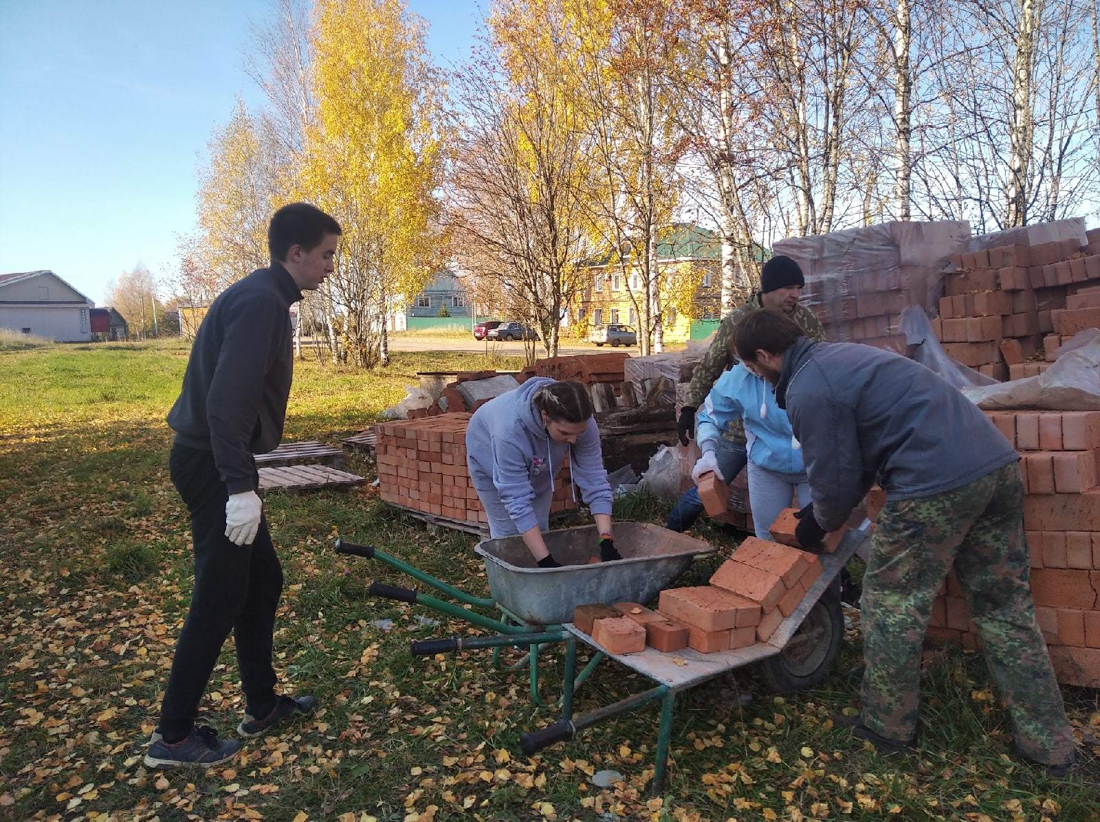 Хочу помочь: список благотворительных организаций и фондов Кирова